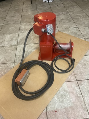 THERN SERIES 4777A HELICAL WORM GEAR POWER WINCH, 2000 LBS,