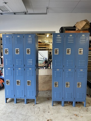 SOLD: Shop Lockers 3x2 like new condition