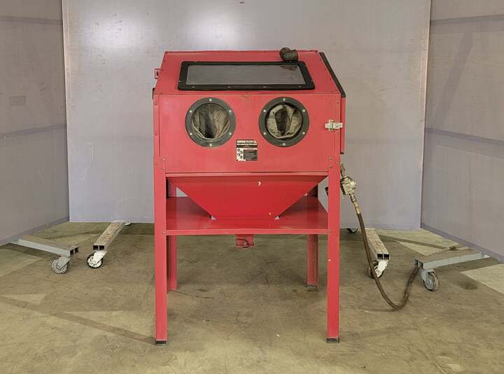 Central Pneumatic Sand Blast